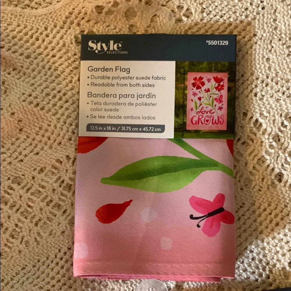 Style Selections Pink Floral Garden Flag - Picture 2 of 5